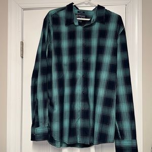 America Rag: Blue Plaid Button Down Shirt! Like New! Size:XL